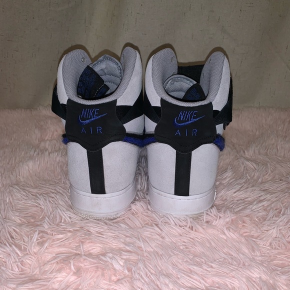 Nike Sneakers - Picture 4 of 12